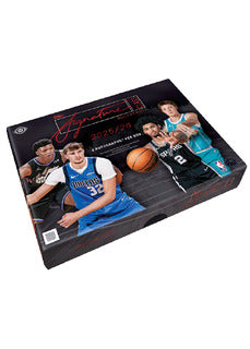 2025/26 Topps Signature Class Basketball Hobby Jumbo Box — Sports Trading Cards